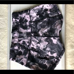 Lululemon spandex!!!